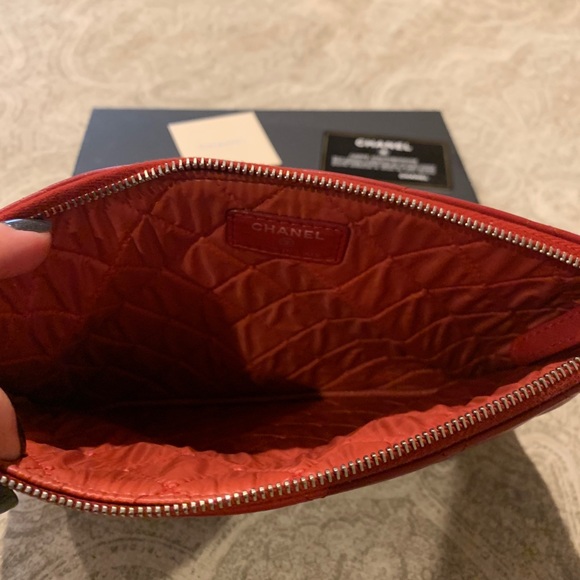 Chanel O Case Quilted in Red - Picture 6 of 7